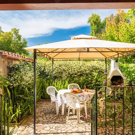 Casa Nespolo