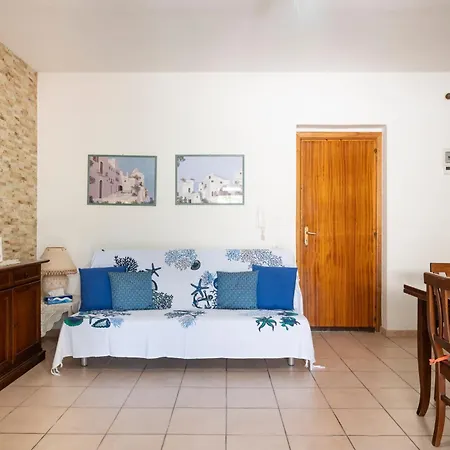 Casa Nespolo Tatil Evi *