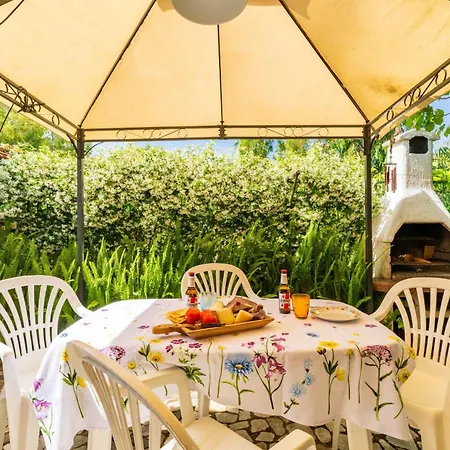 Casa Nespolo Tatil Evi